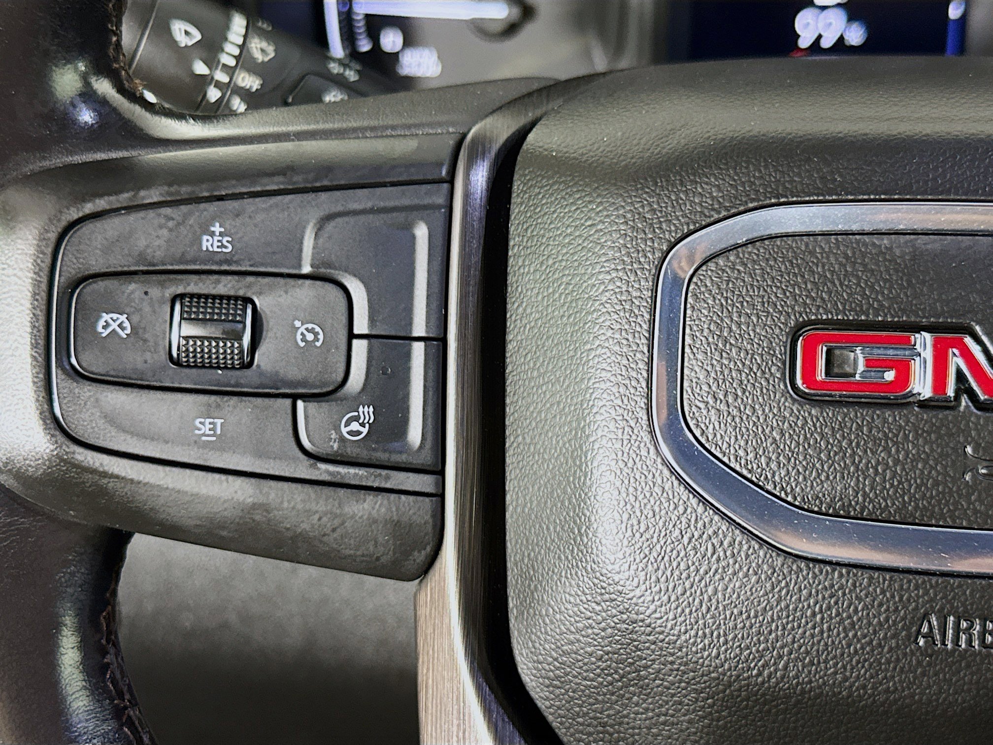 Used 2021 GMC Sierra 2500 AT4 w/ AT4 Preferred Package image 13