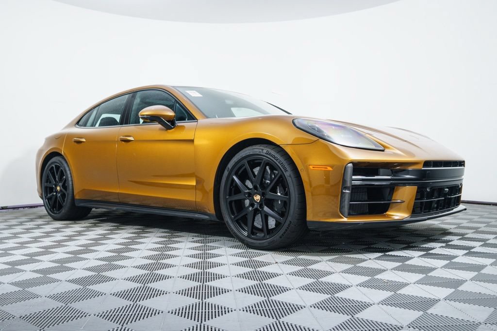 Certified 2025 Porsche Panamera GTS AWD/4WD image 9
