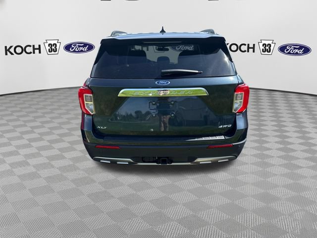 Used 2023 Ford Explorer XLT w/ Equipment Group 202A AWD/4WD image 6