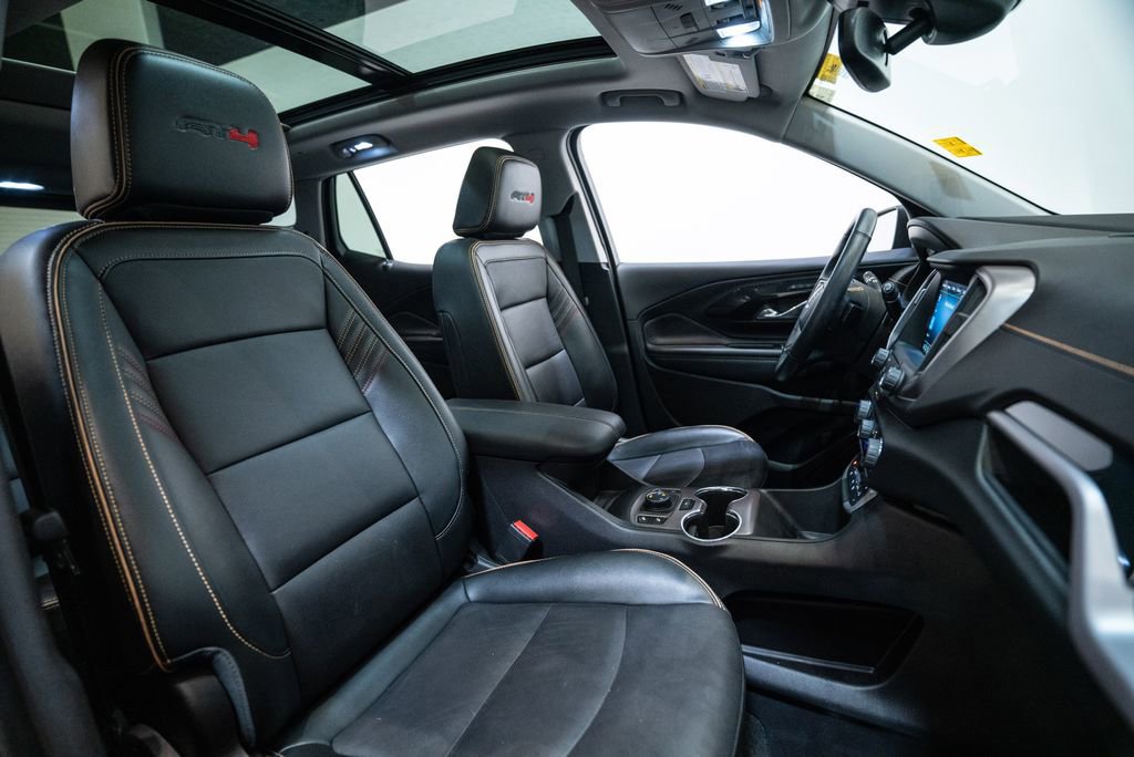Used 2024 GMC Terrain AT4 w/ Infotainment Package II image 14