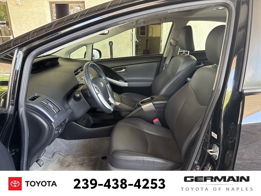 Used 2013 Toyota Prius Four w/ Deluxe Solar Roof Pkg FWD image 15