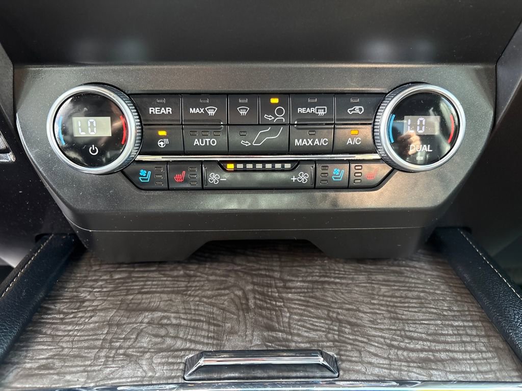 Used 2019 Ford Expedition Limited w/ Equipment Group 302A image 24