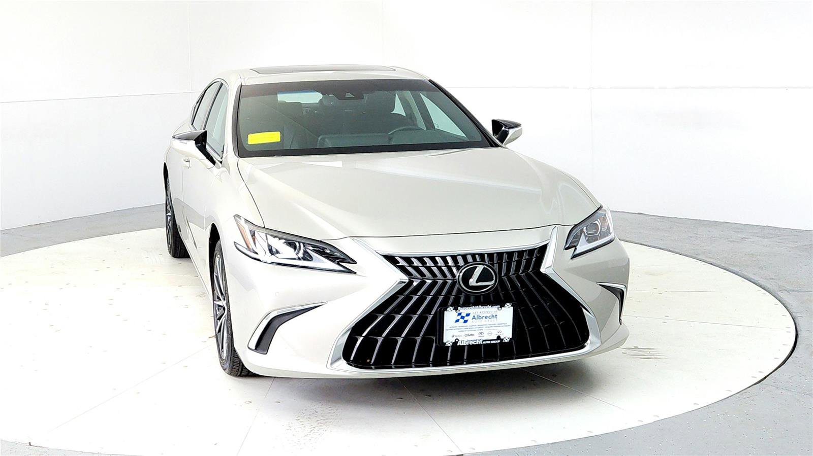 Used 2023 Lexus ES 250 w/ Premium Package image 8