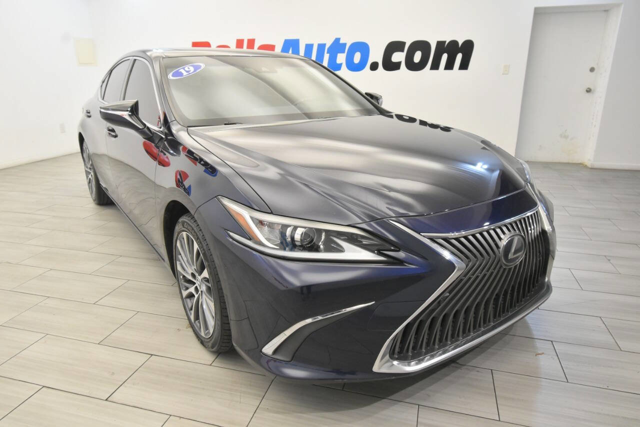Used 2019 Lexus ES 300h w/ Premium Package image 7