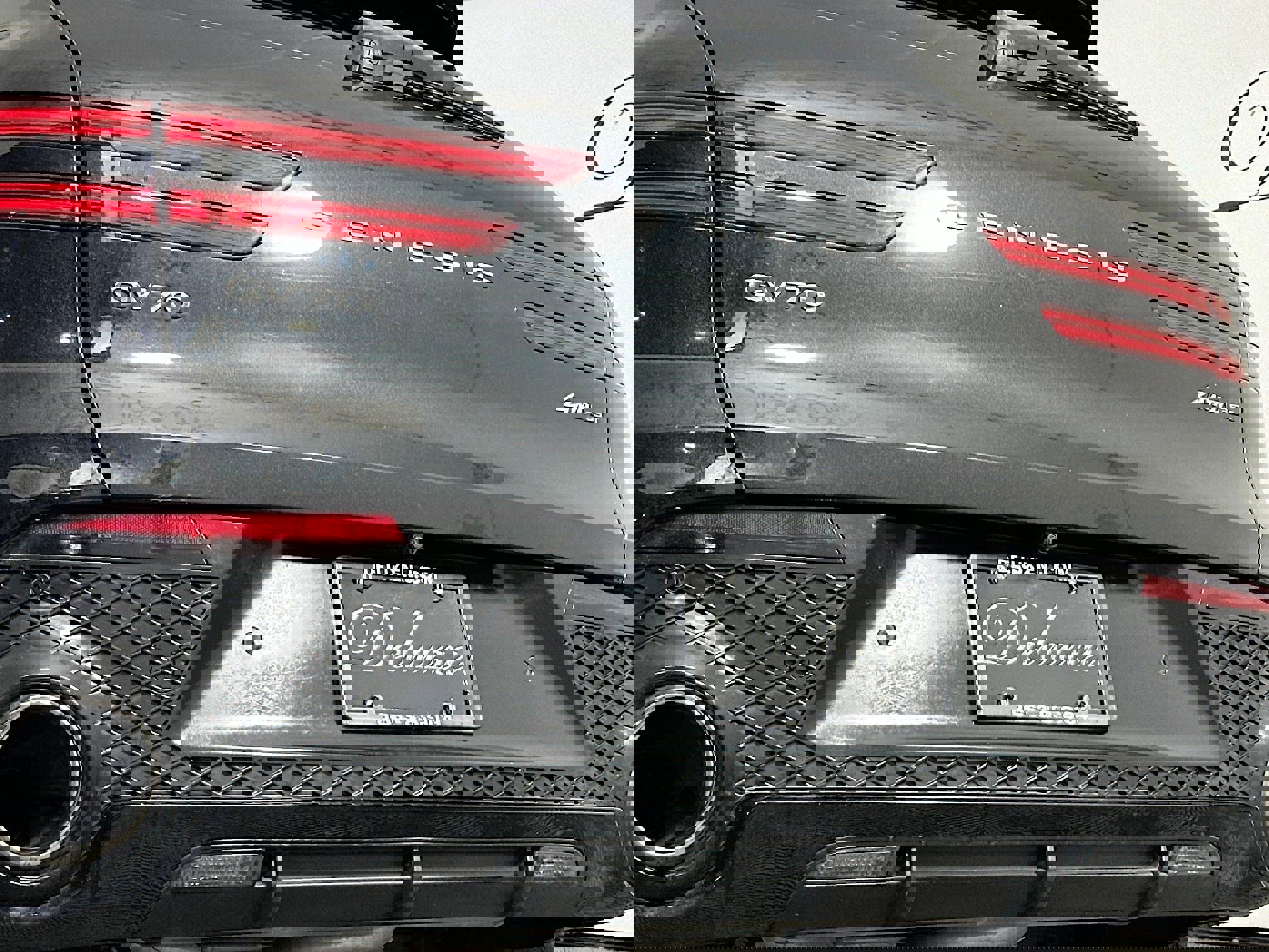 Used 2023 Genesis GV70 3.5T Sport w/ Sport Prestige Package image 27