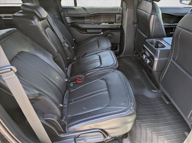 Used 2019 Ford Expedition Limited w/ Equipment Group 301A AWD/4WD image 19