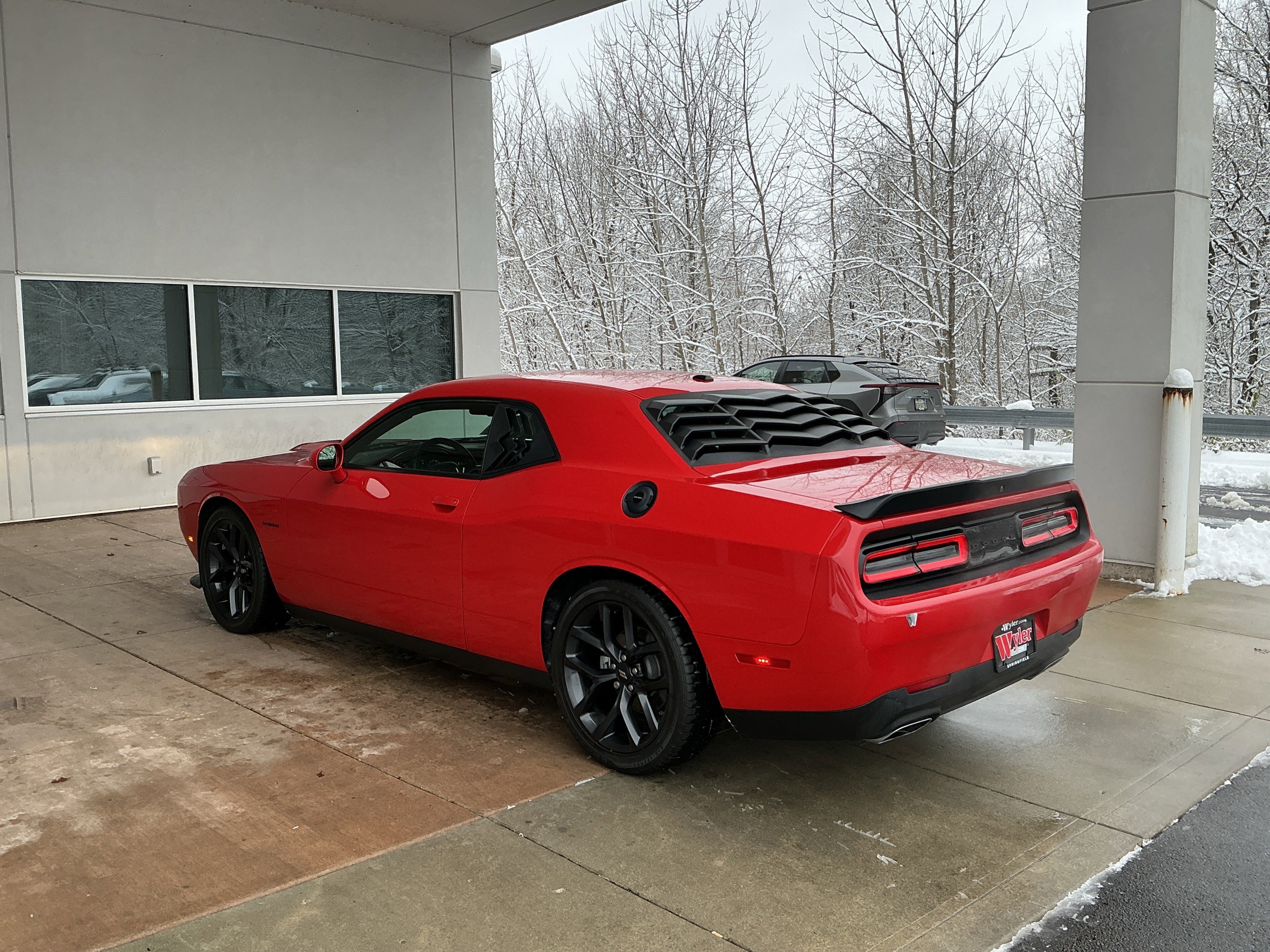 Used 2021 Dodge Challenger R/T w/ Blacktop Package image 20