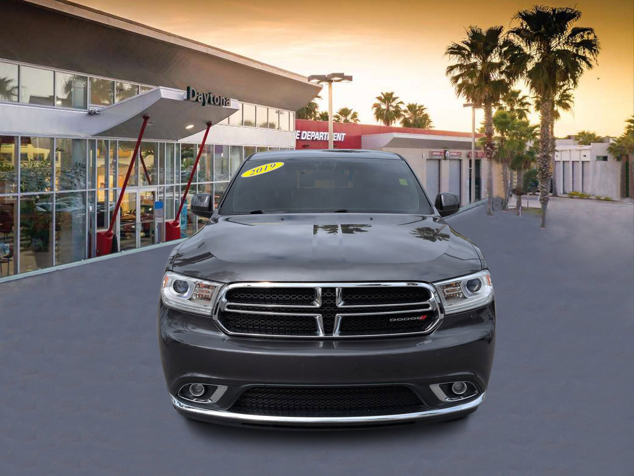 Used 2019 Dodge Durango SXT w/ 3rd Row Seating Group image 8