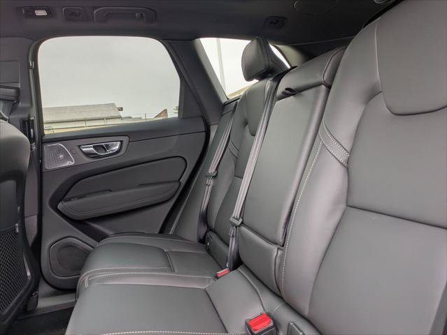 New 2026 Volvo XC60 T8 Ultra w/ Climate Package PRO AWD/4WD image 12