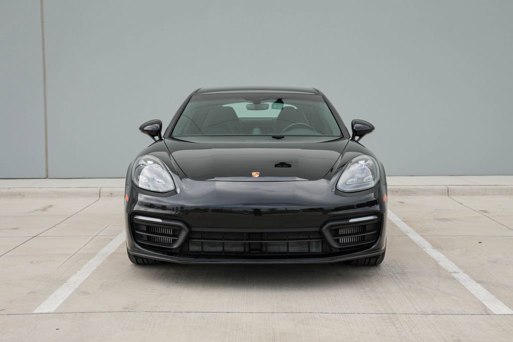 Used 2022 Porsche Panamera Platinum Edition RWD image 3