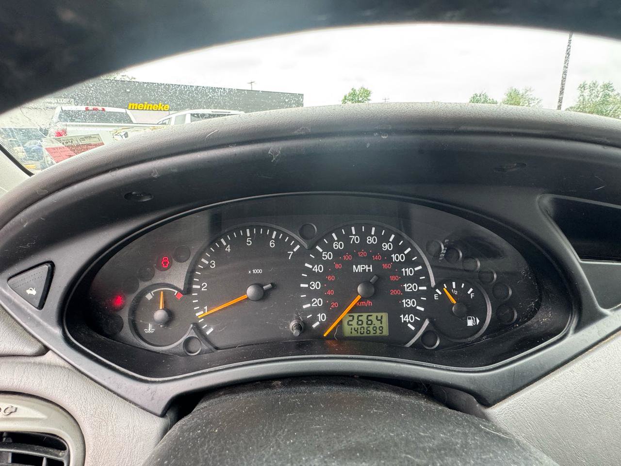 Used 2004 Ford Focus ZX3 Hatchback FWD image 18