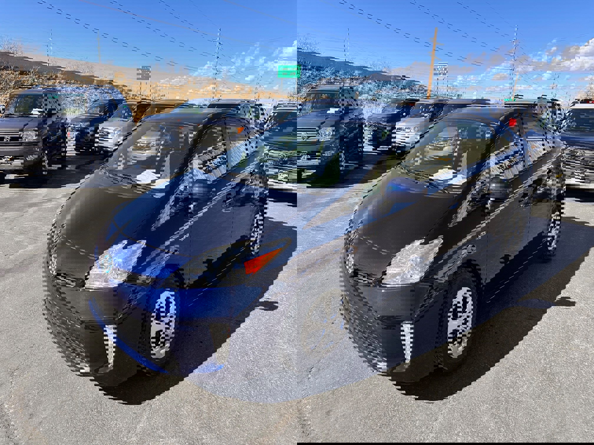 Used 2015 Toyota Prius Two image 2