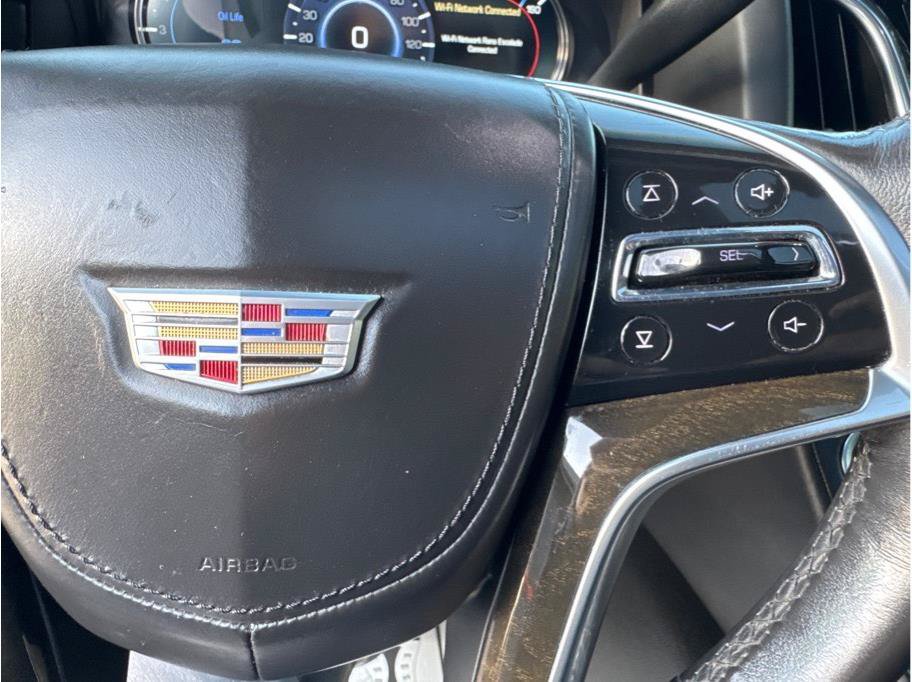 Used 2017 Cadillac Escalade Platinum AWD/4WD image 33