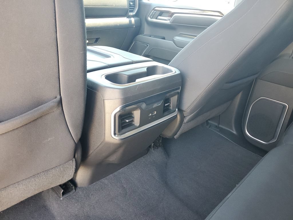 Used 2022 GMC Sierra 1500 Elevation AWD/4WD image 16