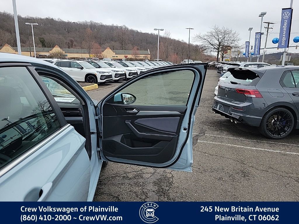 New 2026 Volkswagen Jetta SE image 41