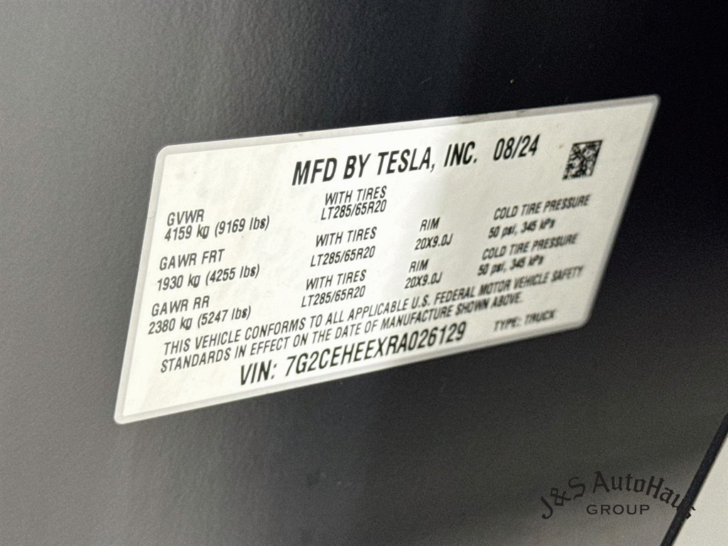 Used 2024 Tesla Cybertruck Cyberbeast AWD/4WD image 41