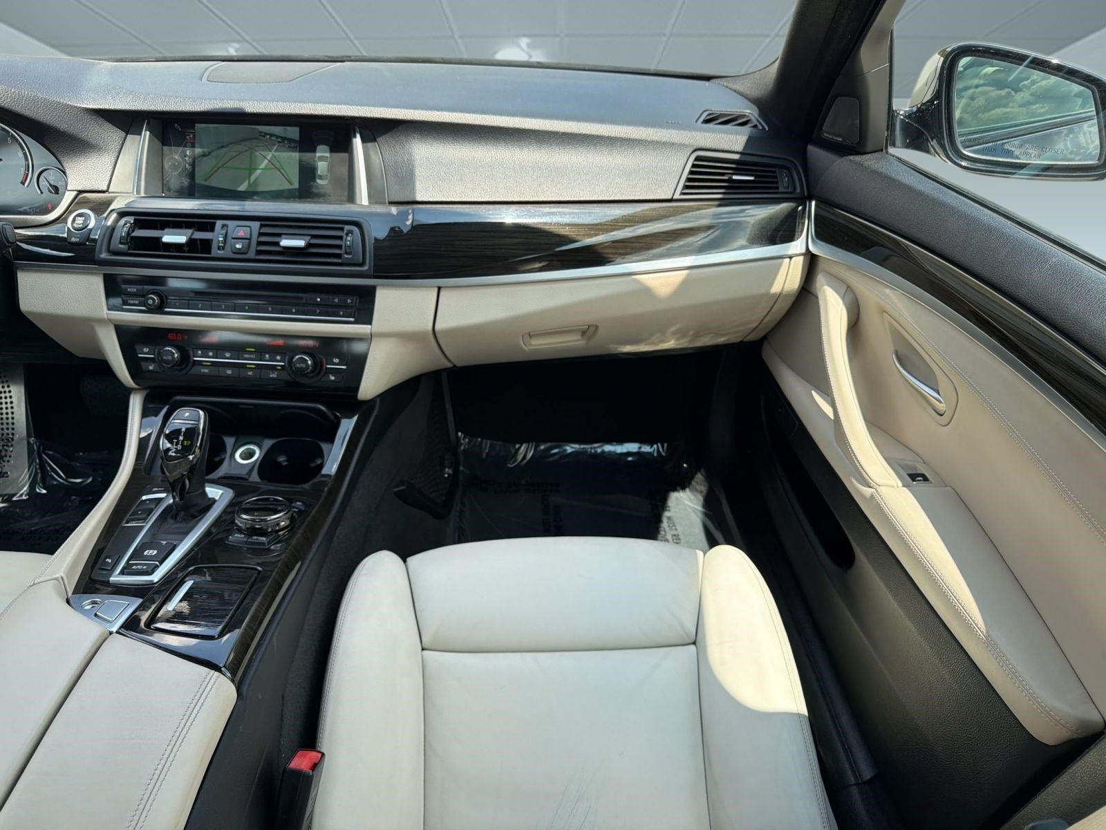 Used 2014 BMW 550i Sedan RWD image 30