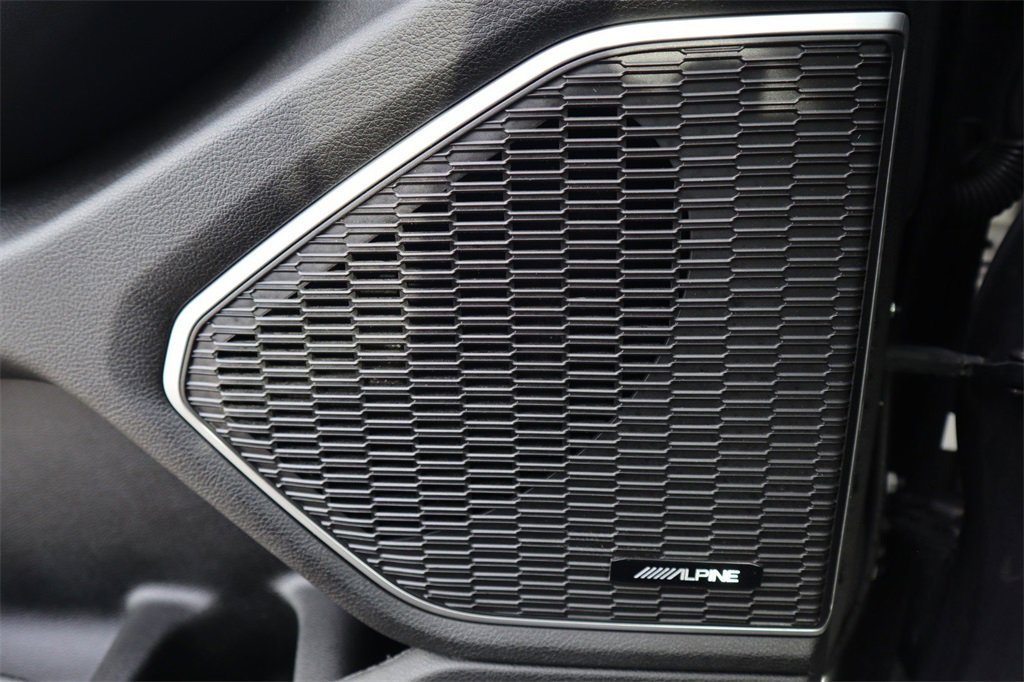 Used 2022 Jeep Grand Cherokee L Limited image 25