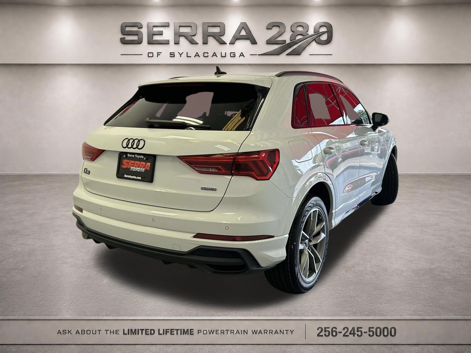 Used 2023 Audi Q3 2.0T Premium AWD/4WD image 3