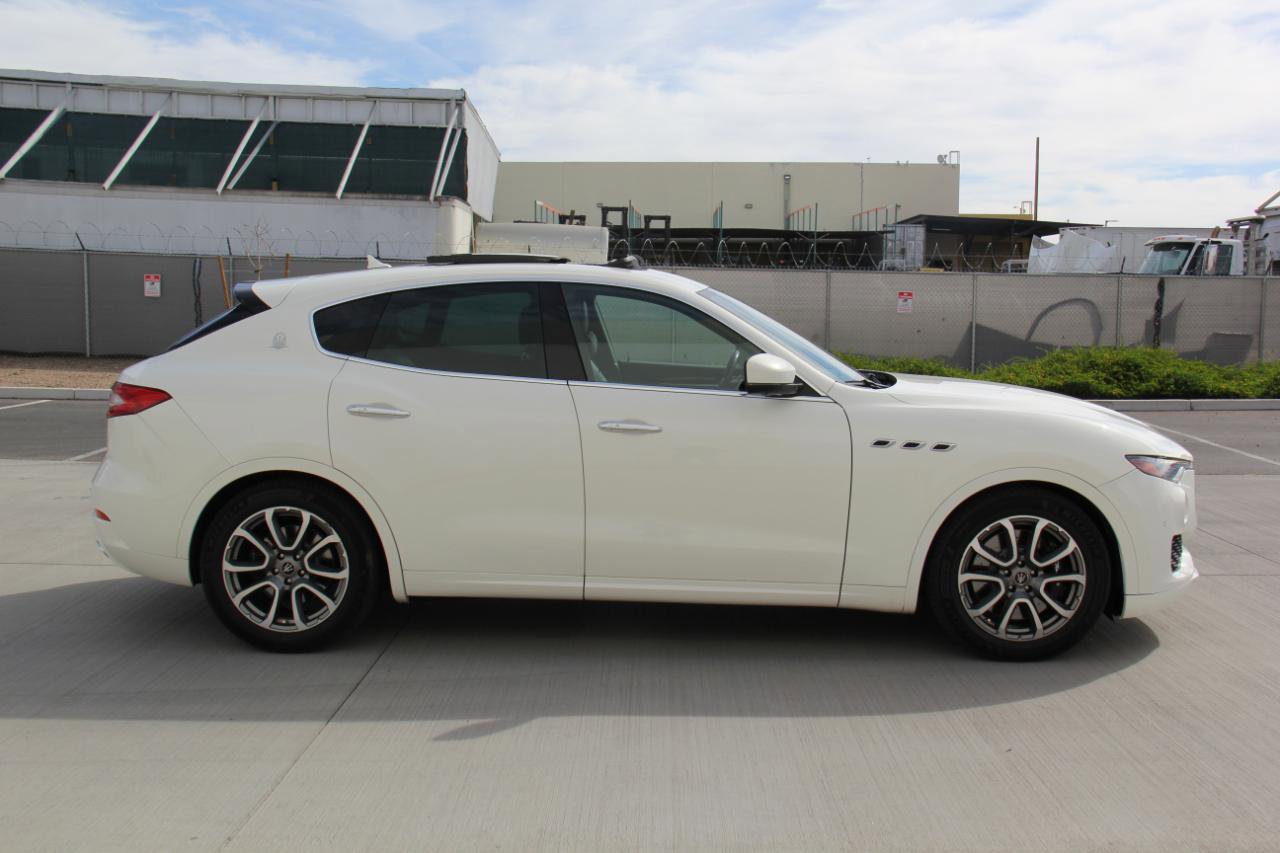 Used 2020 Maserati Levante S image 4