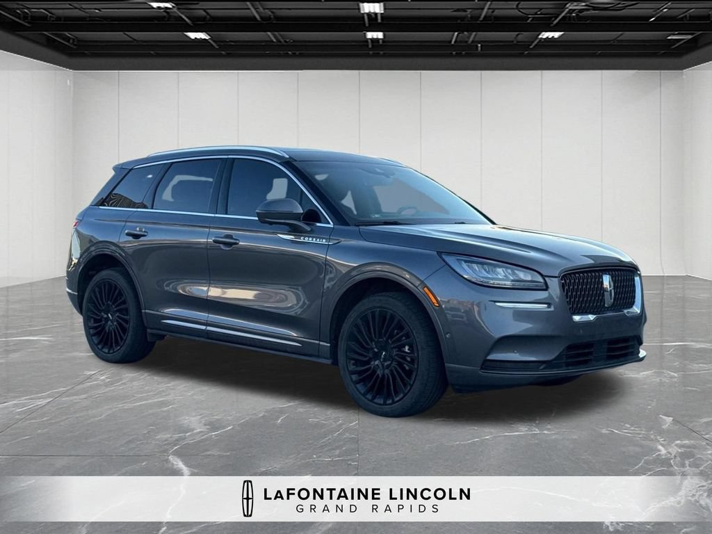 Used 2021 Lincoln Corsair Reserve w/ Equipment Group 201A AWD/4WD image 7