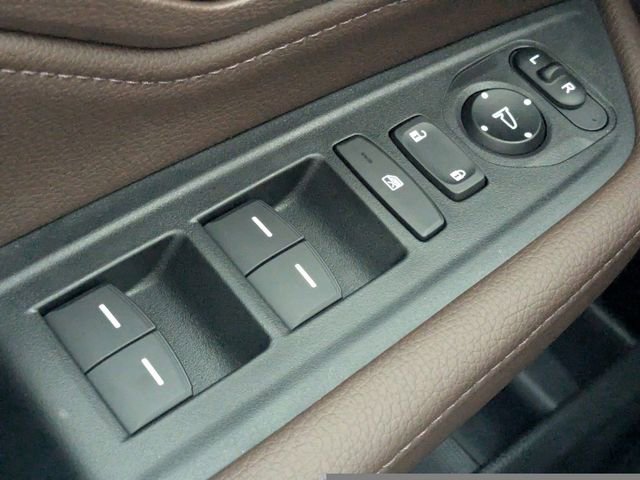 New 2026 Honda Odyssey Touring image 17