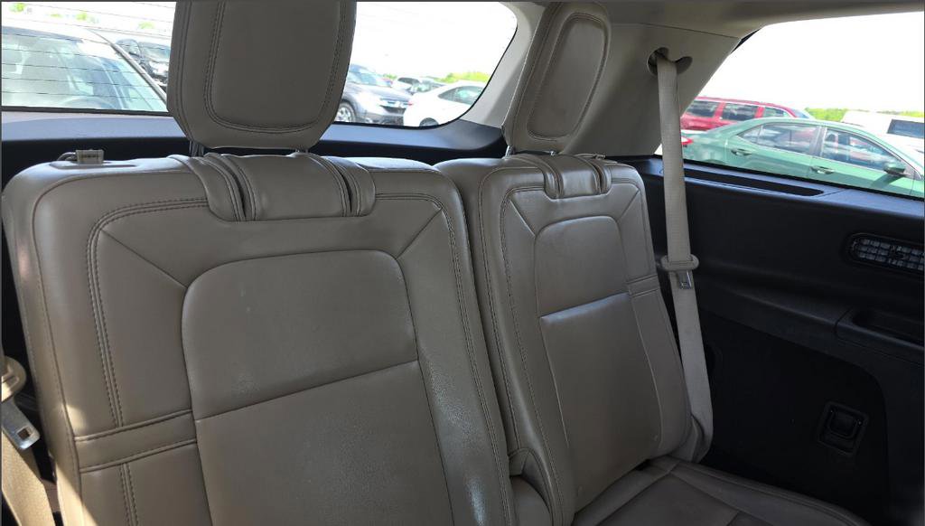 Used 2021 Lincoln Aviator Reserve w/ Elements Package Plus AWD/4WD image 15
