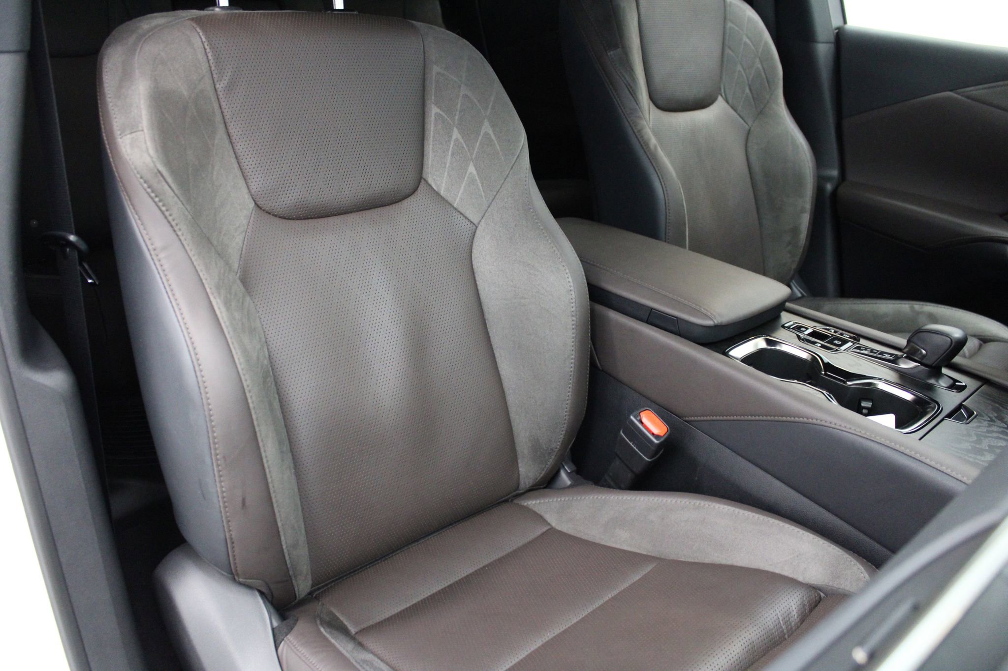 Used 2024 Lexus RX 350 w/ Convenience Package AWD/4WD image 29