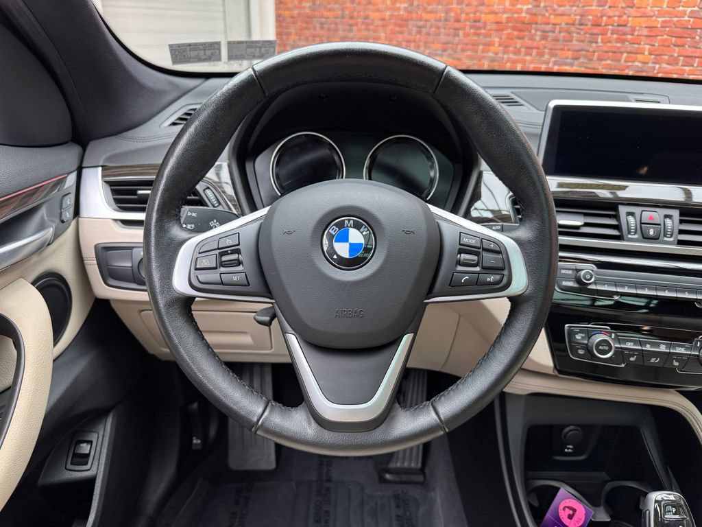 Used 2022 BMW X1 xDrive28i w/ Convenience Package AWD/4WD image 14