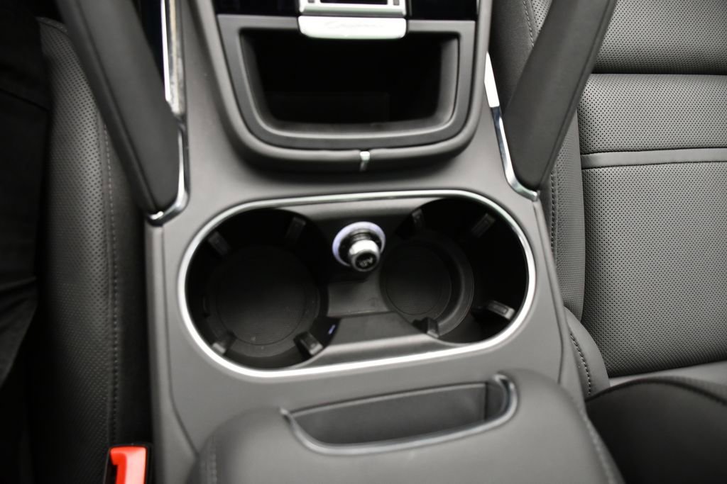New 2026 Porsche Panamera 4S AWD/4WD image 38
