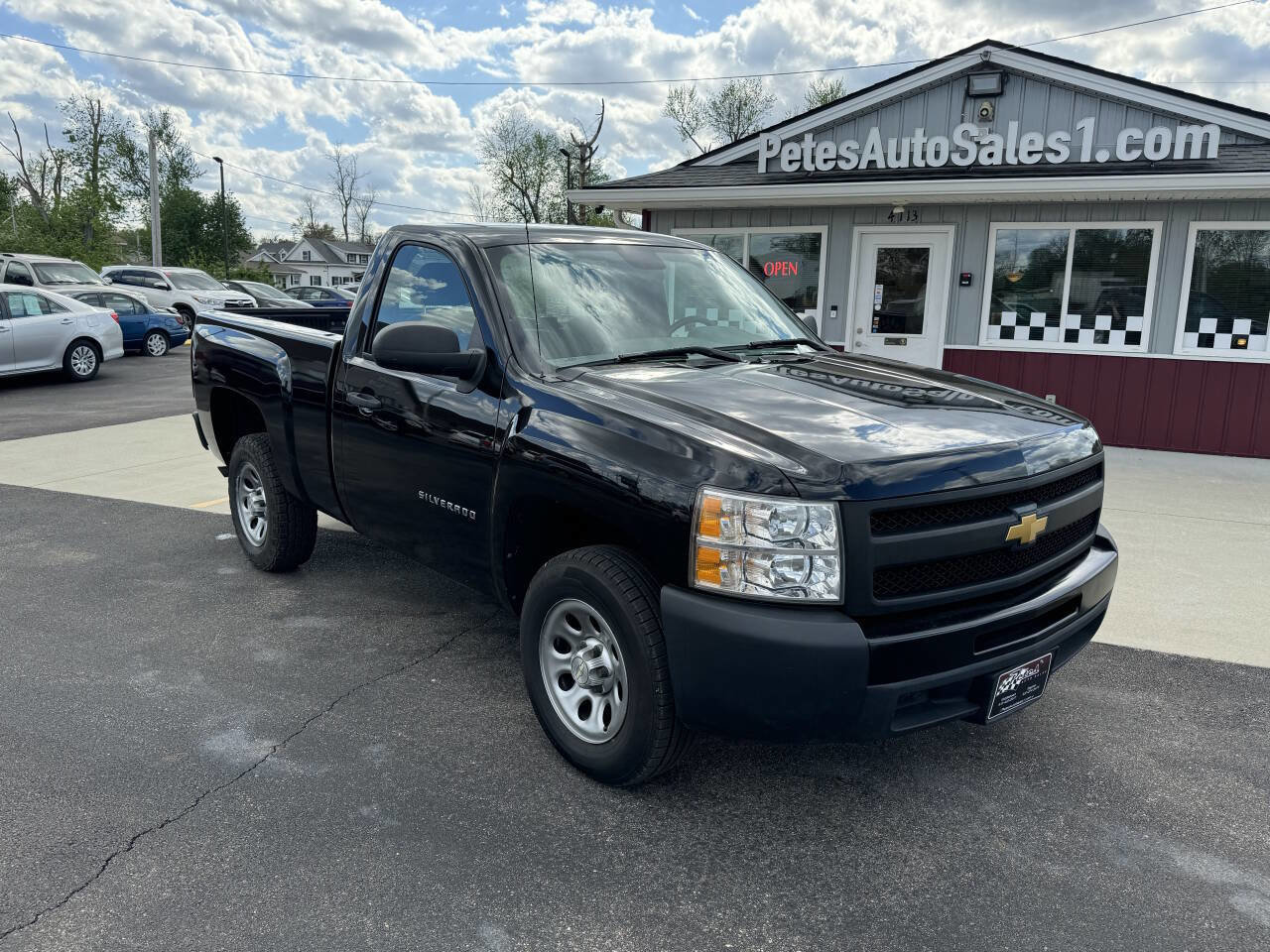 Used 2012 Chevrolet Silverado 1500 W/T image 2