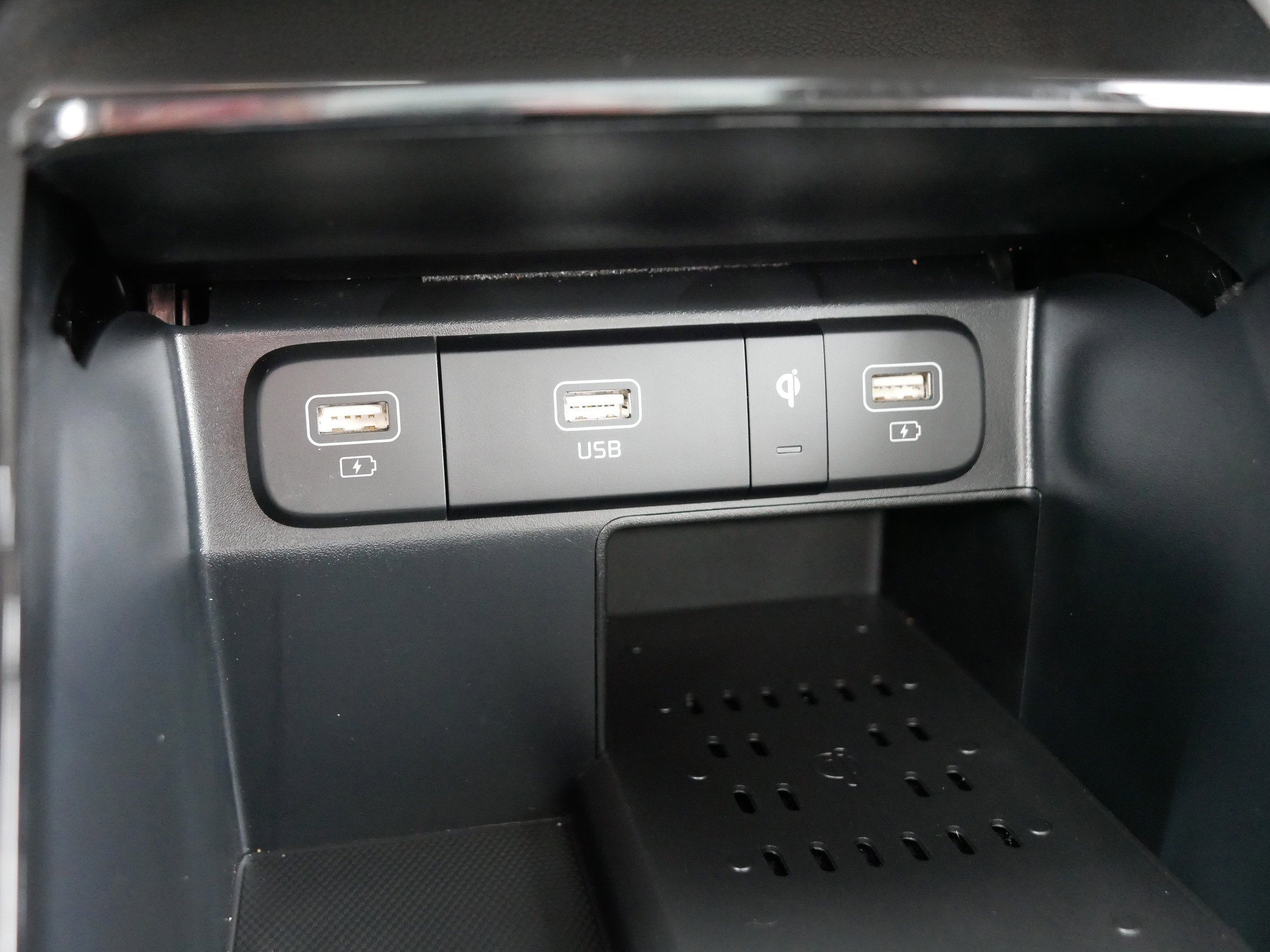 Certified 2023 Kia Sorento SX Prestige AWD/4WD image 33