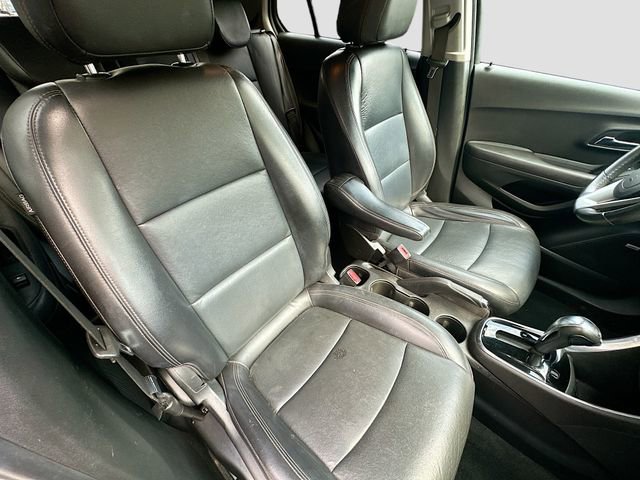 Used 2020 Chevrolet Trax Premier image 28