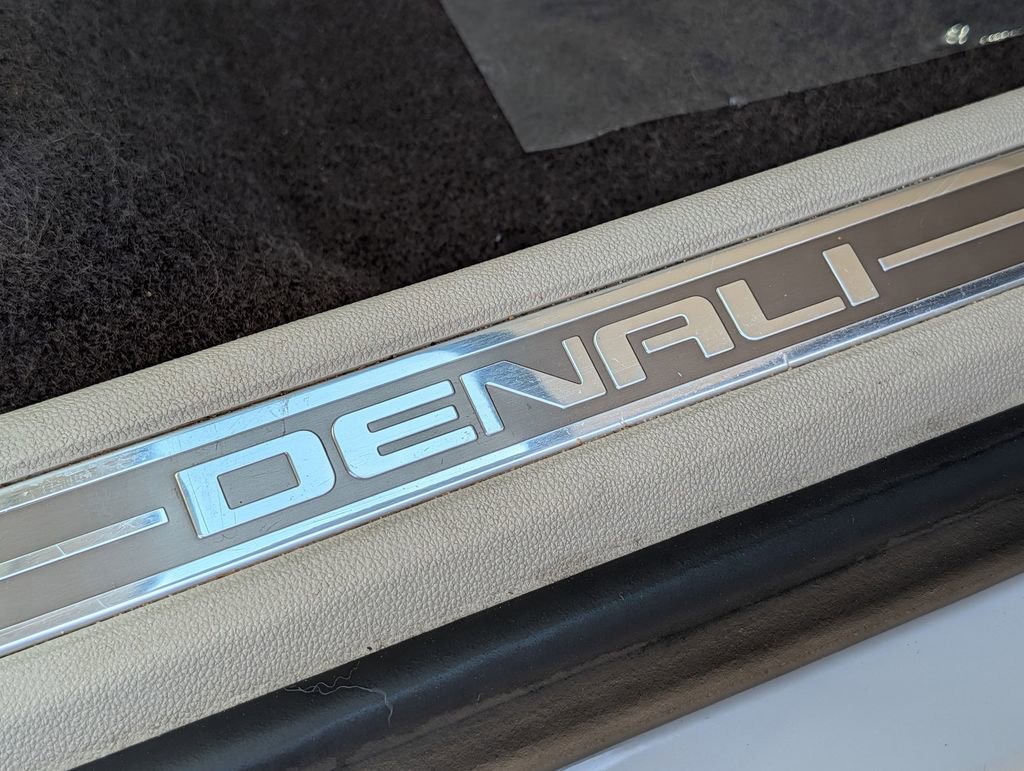 Used 2019 GMC Acadia Denali w/ Technology Package image 20