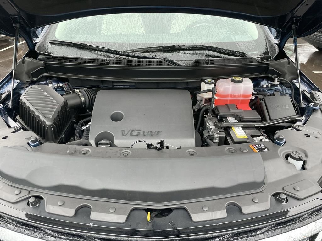 Used 2023 Buick Enclave Essence w/ Experience Buick Package image 31