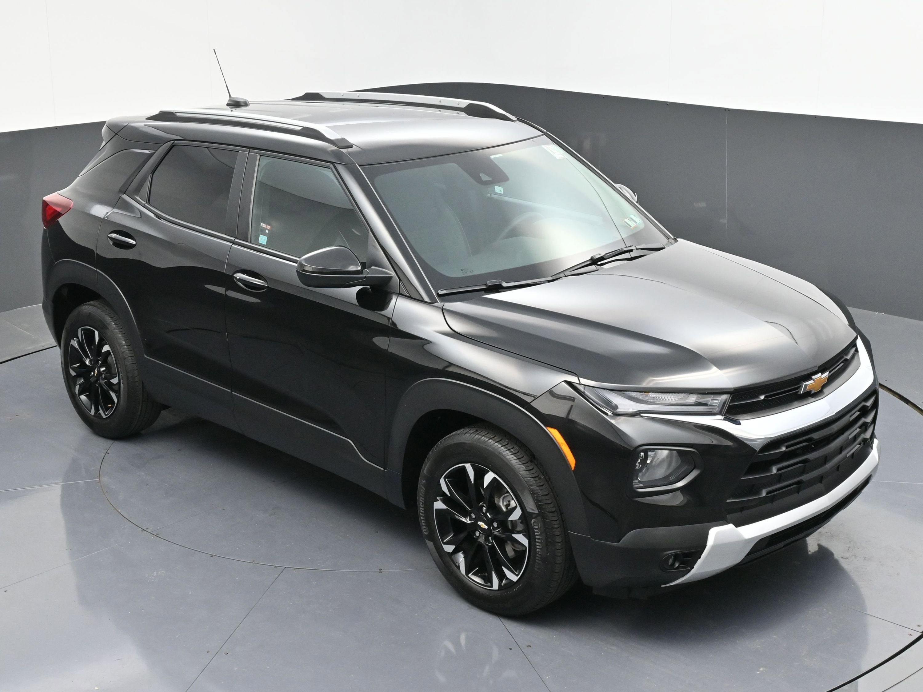 Certified 2023 Chevrolet TrailBlazer LT FWD image 43