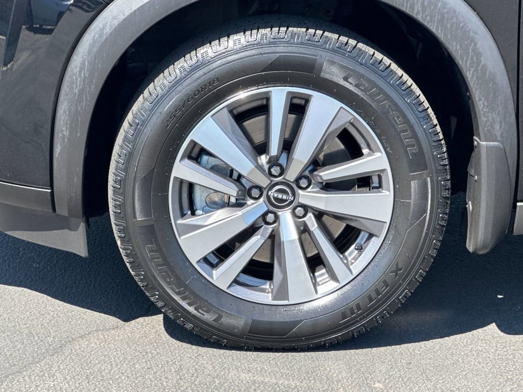 Used 2023 Nissan Pathfinder SL FWD image 26