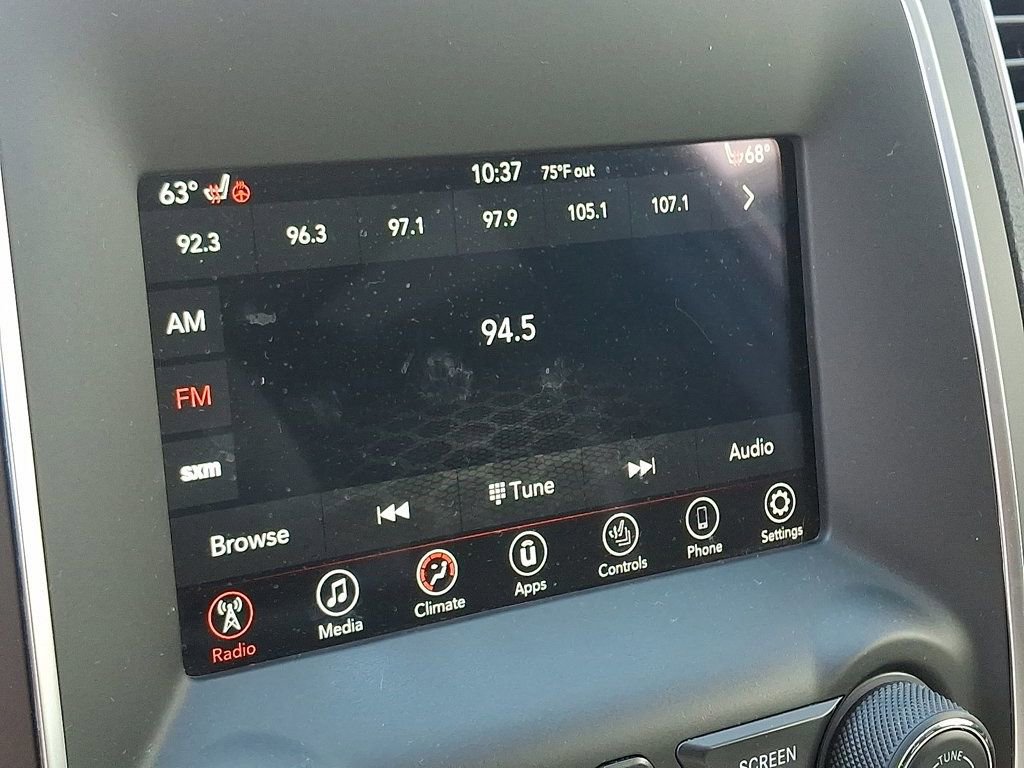 Used 2020 Dodge Durango SXT image 18