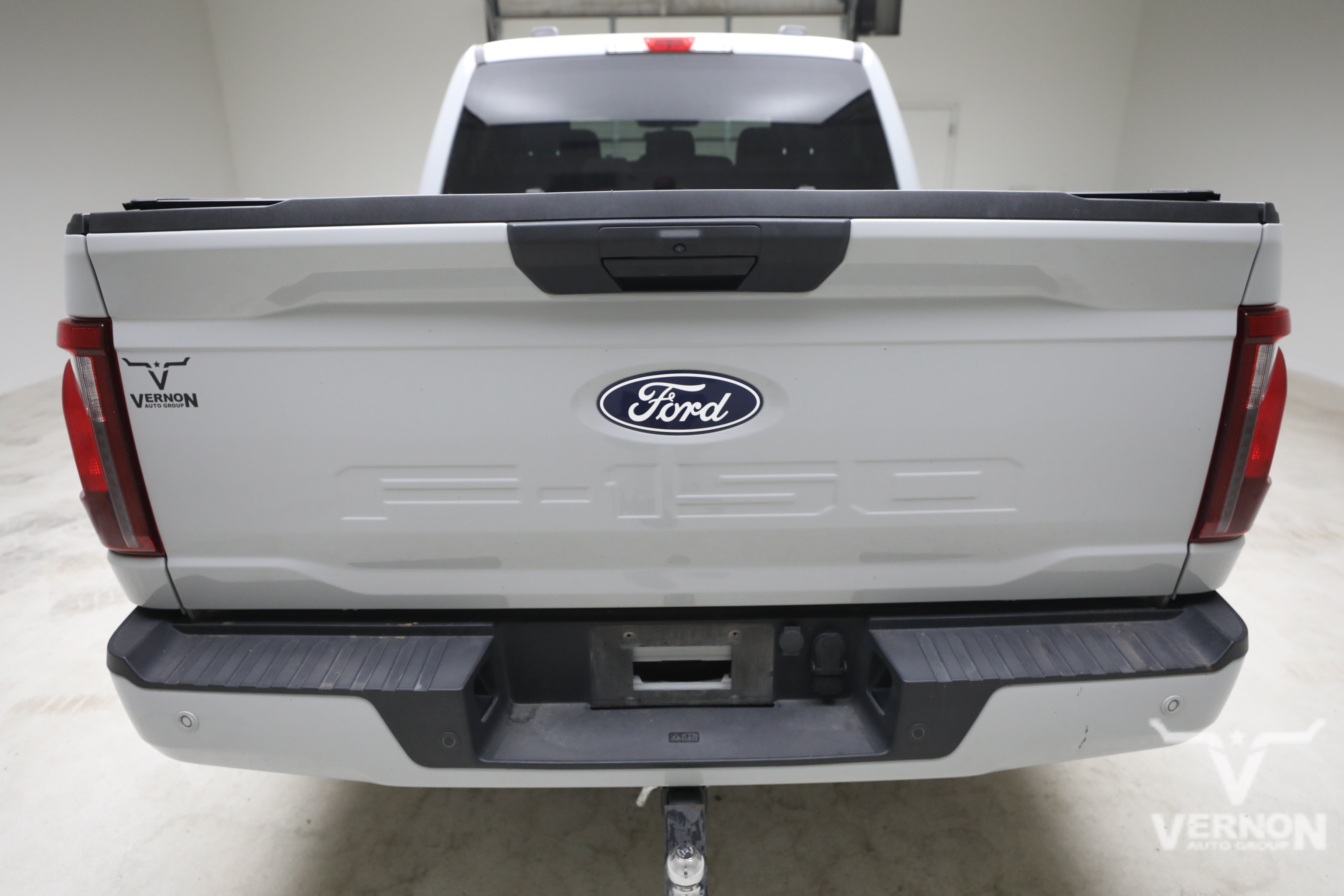 Used 2024 Ford F150 STX AWD/4WD image 4