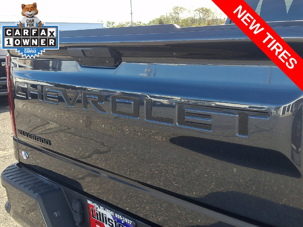 Used 2021 Chevrolet Silverado 1500 Custom w/ LPO, Dark Essentials Package AWD/4WD image 30