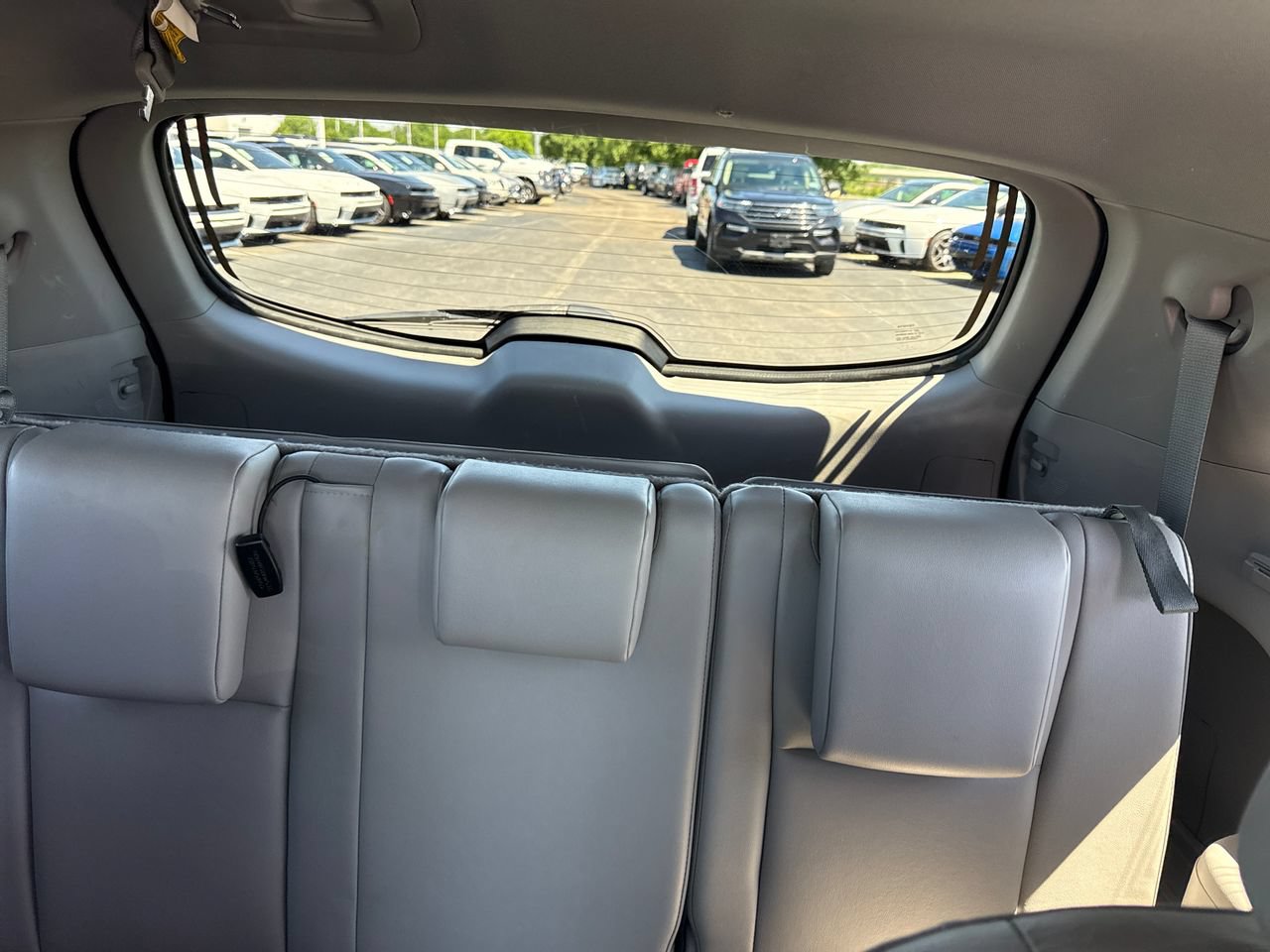 Used 2019 Toyota Highlander XLE FWD image 15
