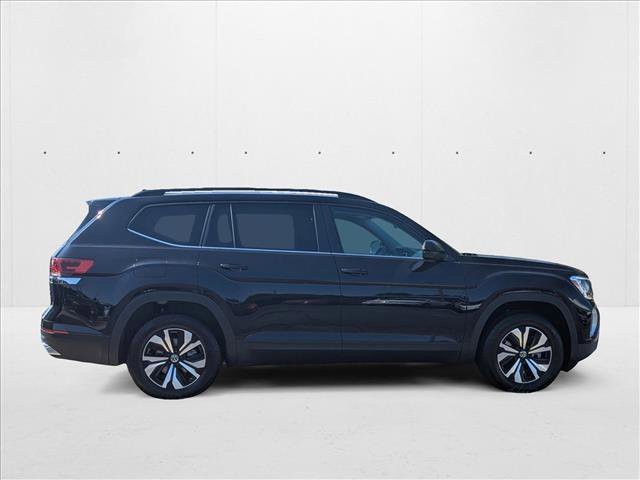 New 2026 Volkswagen Atlas SE image 4