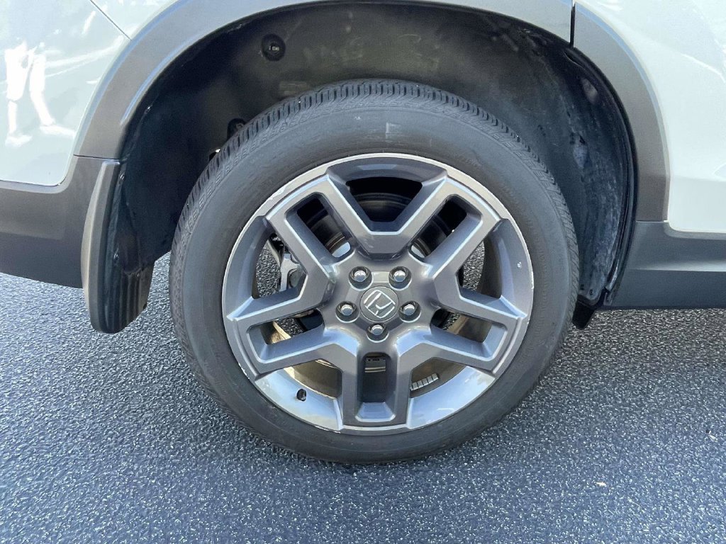 Used 2023 Honda Passport EX-L image 8