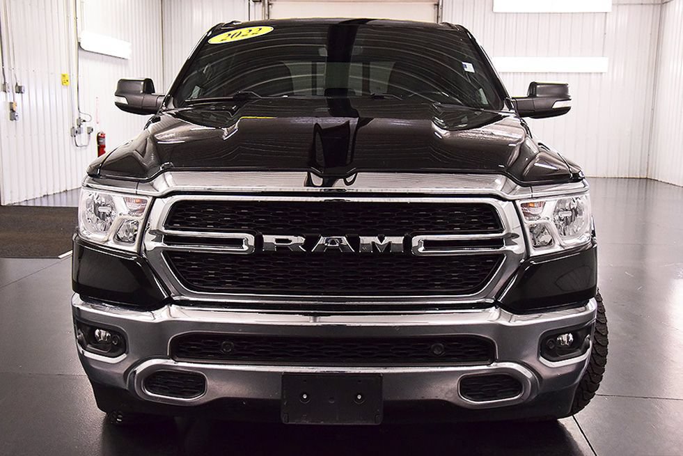 Used 2022 RAM 1500 Big Horn AWD/4WD image 2