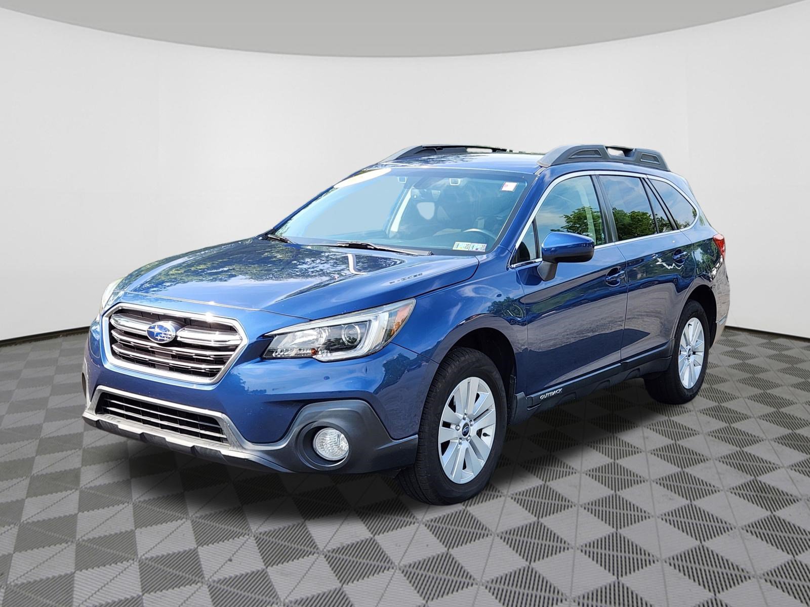 Used 2019 Subaru Outback 2.5i Premium AWD/4WD image 2