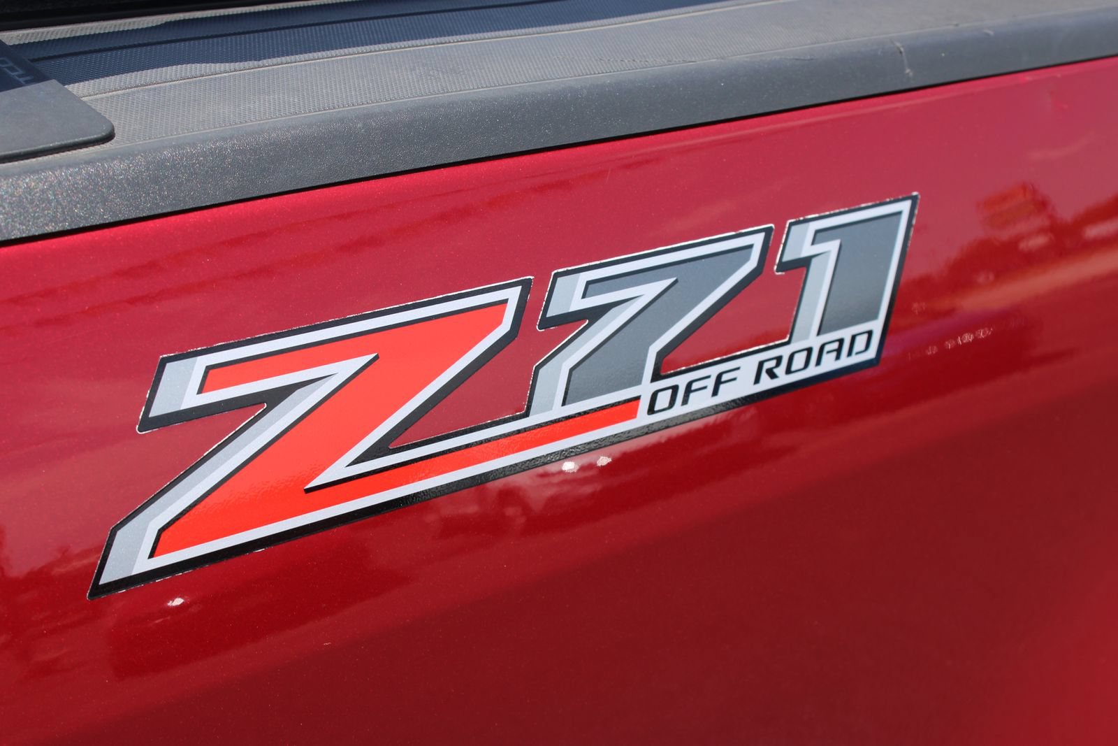 Used 2017 Chevrolet Colorado Z71 AWD/4WD image 29