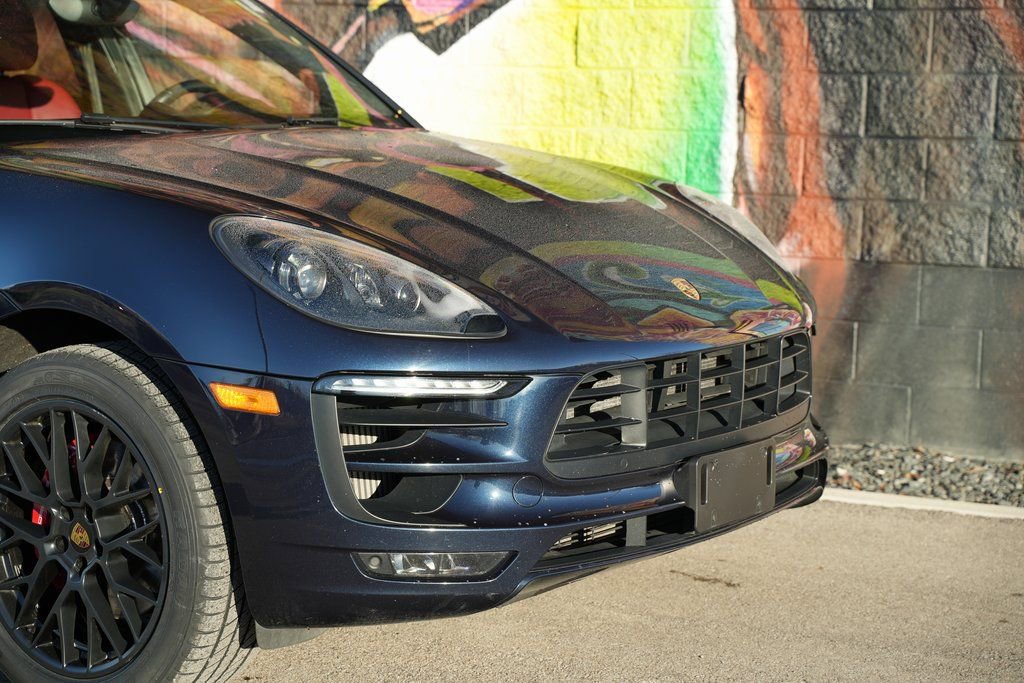Used 2018 Porsche Macan GTS image 2