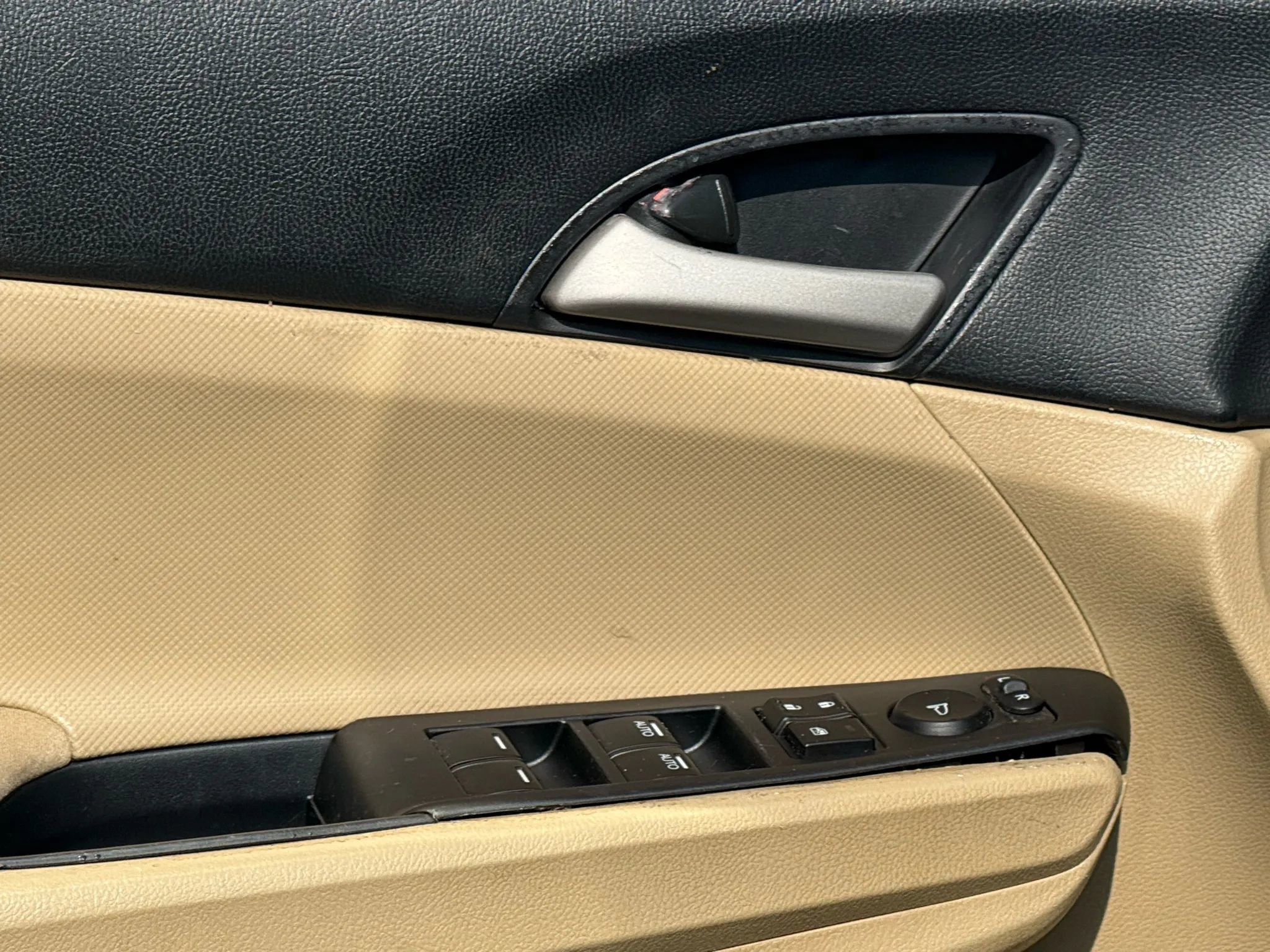 Used 2012 Honda Accord SE image 10