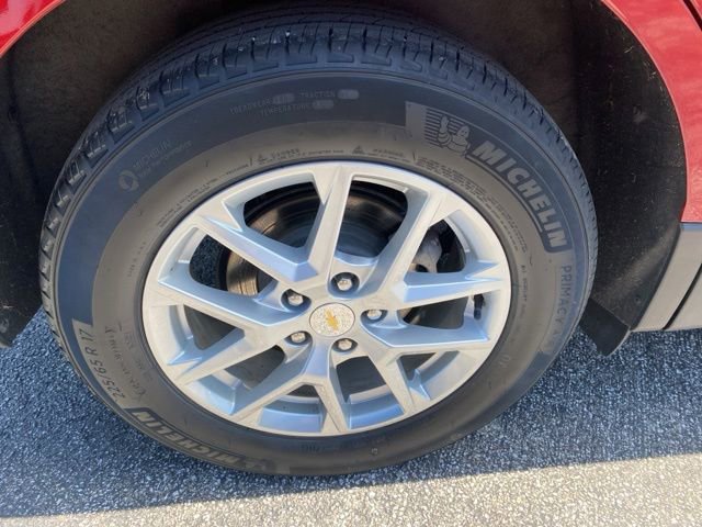 Used 2024 Chevrolet Equinox LT w/ LPO, Floor Liner Package FWD image 10