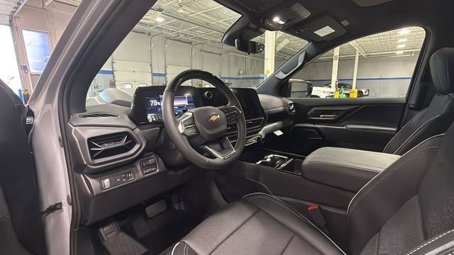 New 2026 Chevrolet Silverado EV LT image 12